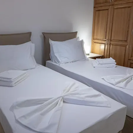 Terra Ionian Tatil parkı *