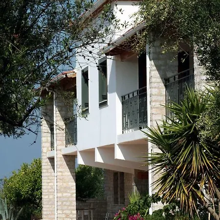 Ionianeon * Agios Ilias (Elis)